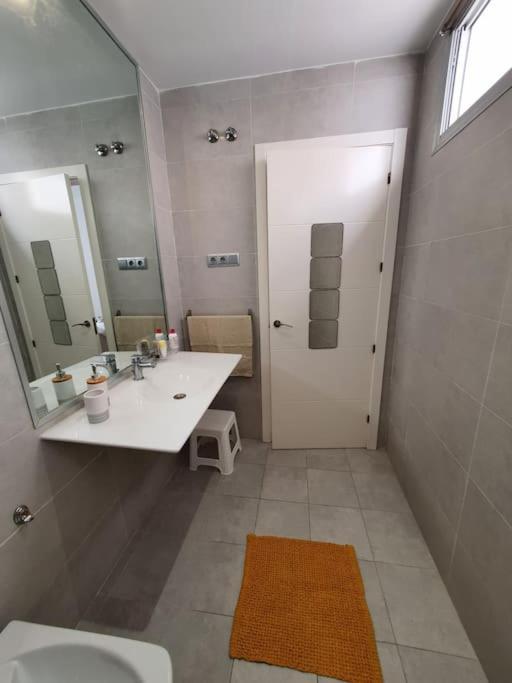 Modern A Few Minutes To The Center - Trip Apartamento